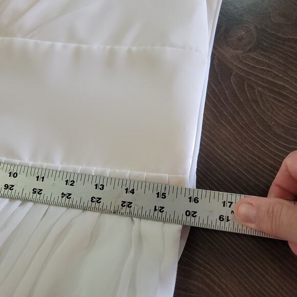 Vintage White Wedding Grecian Style Dress Sleeveless Empire Waist Medium Simple - Picture 5 of 5